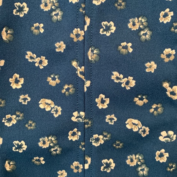 Banana Republic Factory Floral Peplum Tank Top - Picture 5 of 6